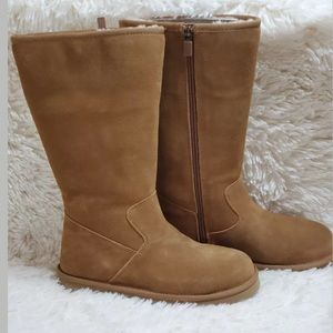 UGG Alber Suede Chestnut Boots Size 6